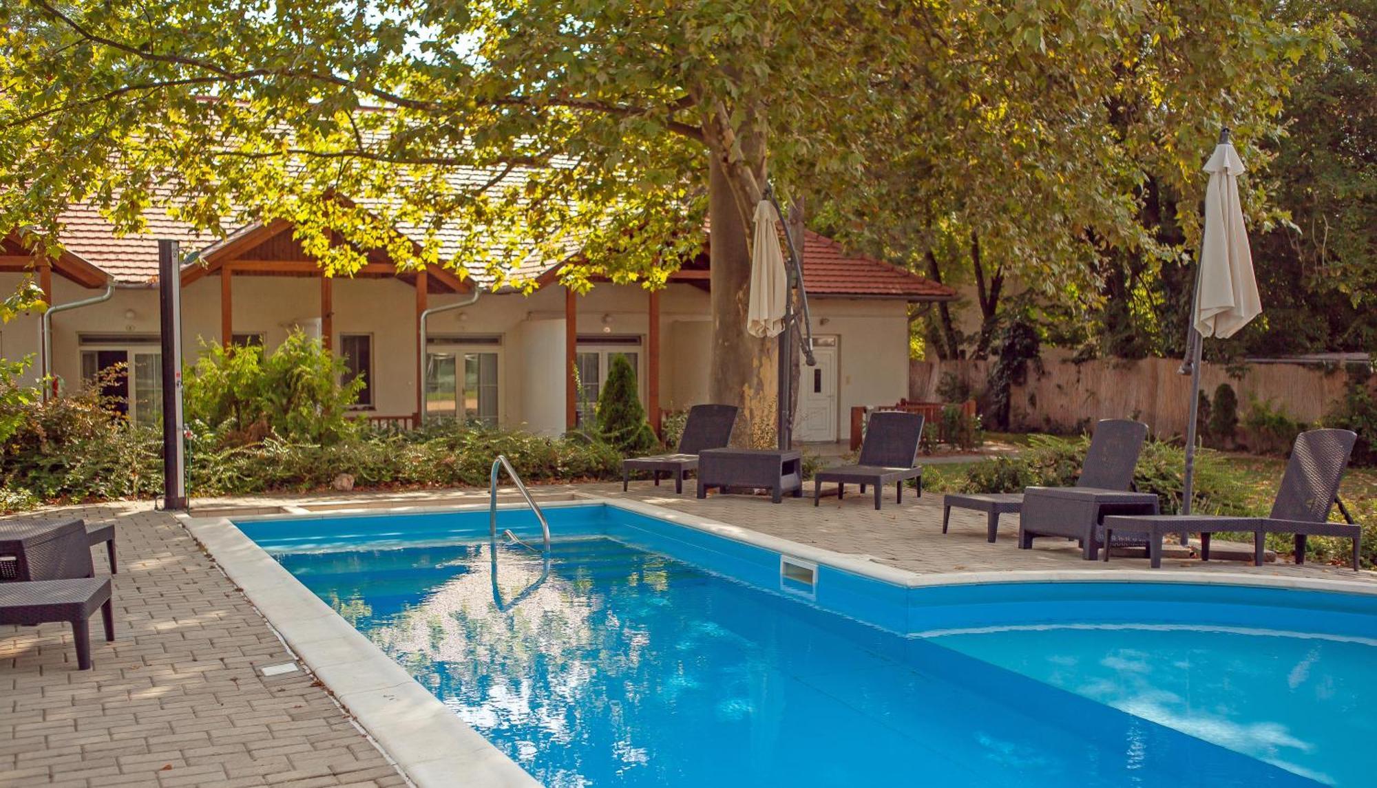 Hotel Platan Zamardi Ngoại thất bức ảnh