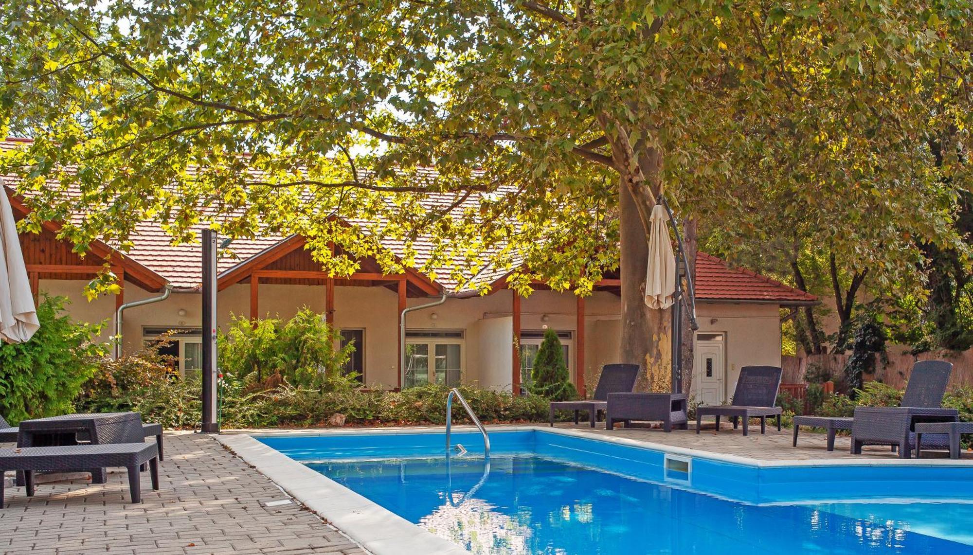 Hotel Platan Zamardi Ngoại thất bức ảnh