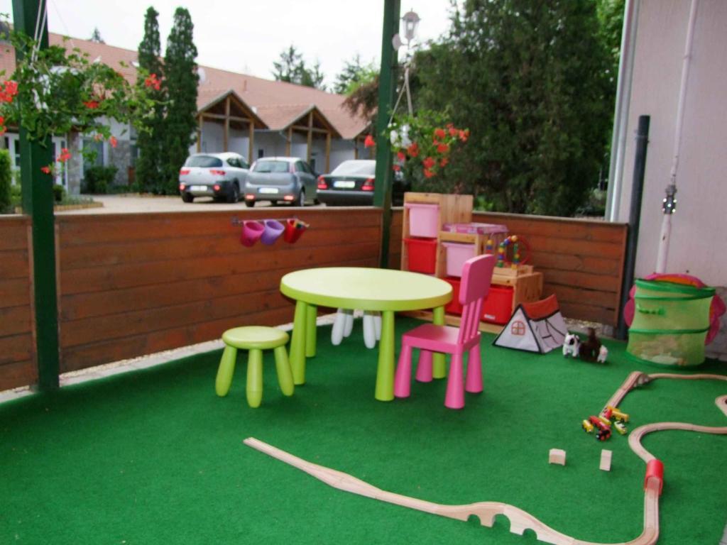 Hotel Platan Zamardi Ngoại thất bức ảnh