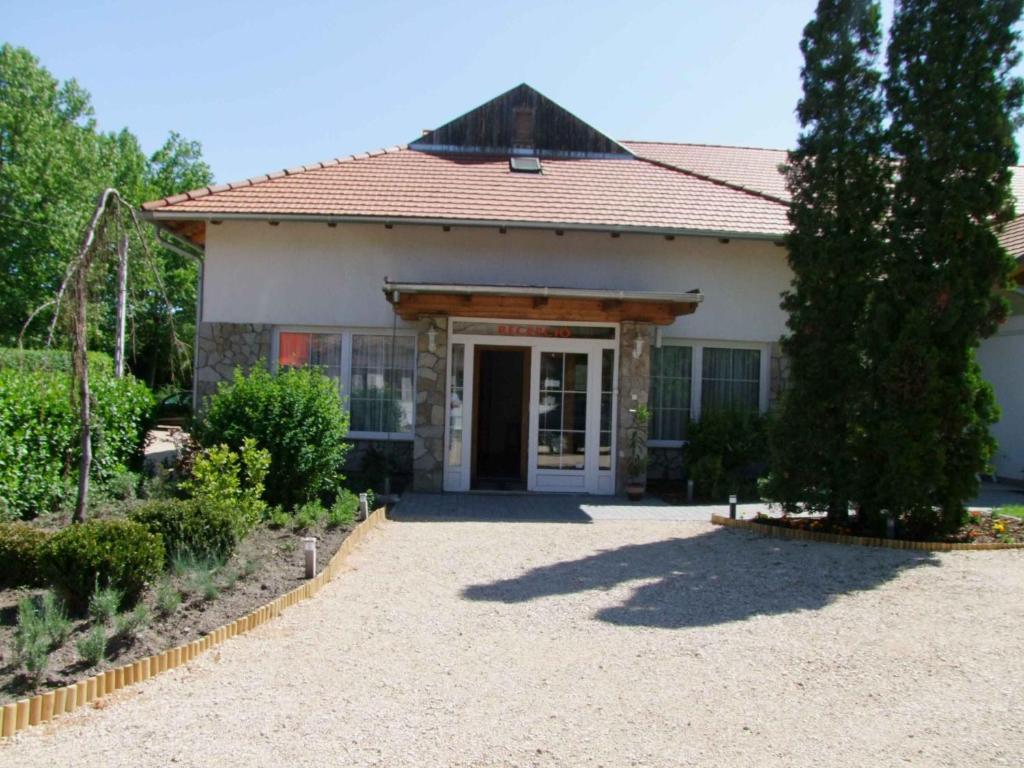 Hotel Platan Zamardi Ngoại thất bức ảnh